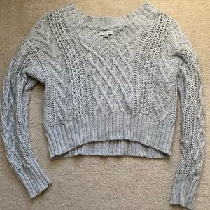 American Eagle cropped v-neck sweater